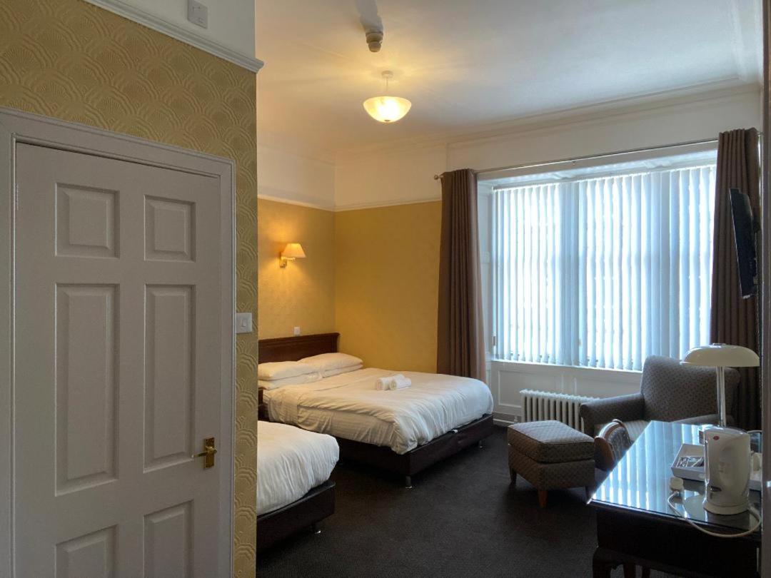Argyll Arms Hotel Кембелтаун Екстериор снимка