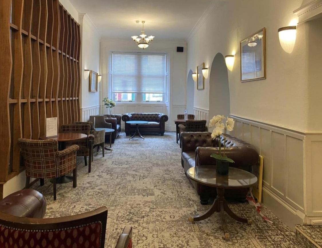 Argyll Arms Hotel Кембелтаун Екстериор снимка