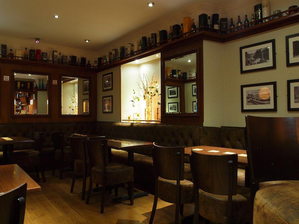 Argyll Arms Hotel Кембелтаун Екстериор снимка