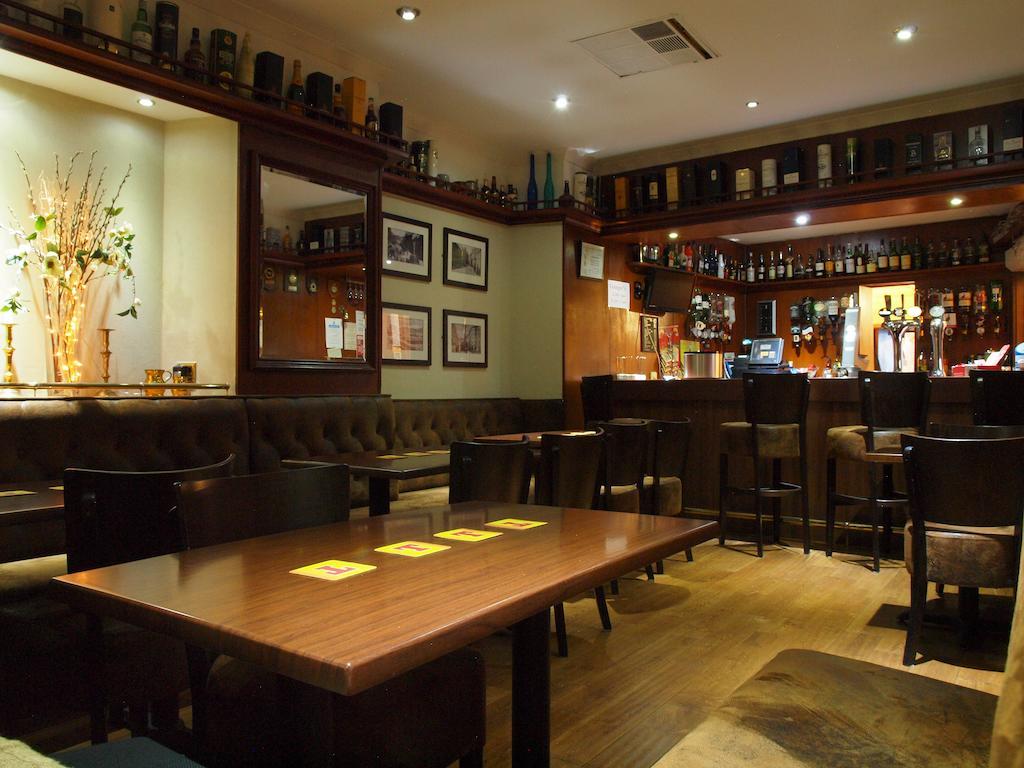 Argyll Arms Hotel Кембелтаун Екстериор снимка