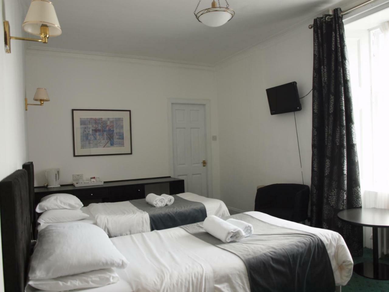 Argyll Arms Hotel Кембелтаун Екстериор снимка