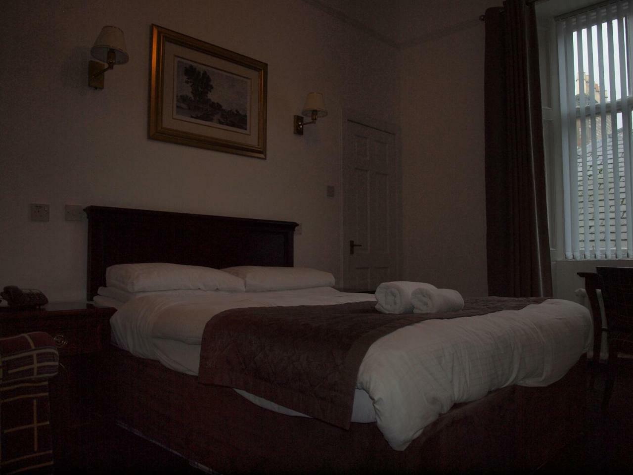 Argyll Arms Hotel Кембелтаун Екстериор снимка